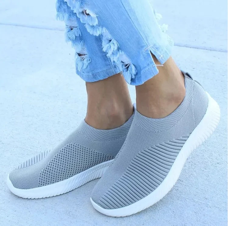 Small Flat Knitted Shoes